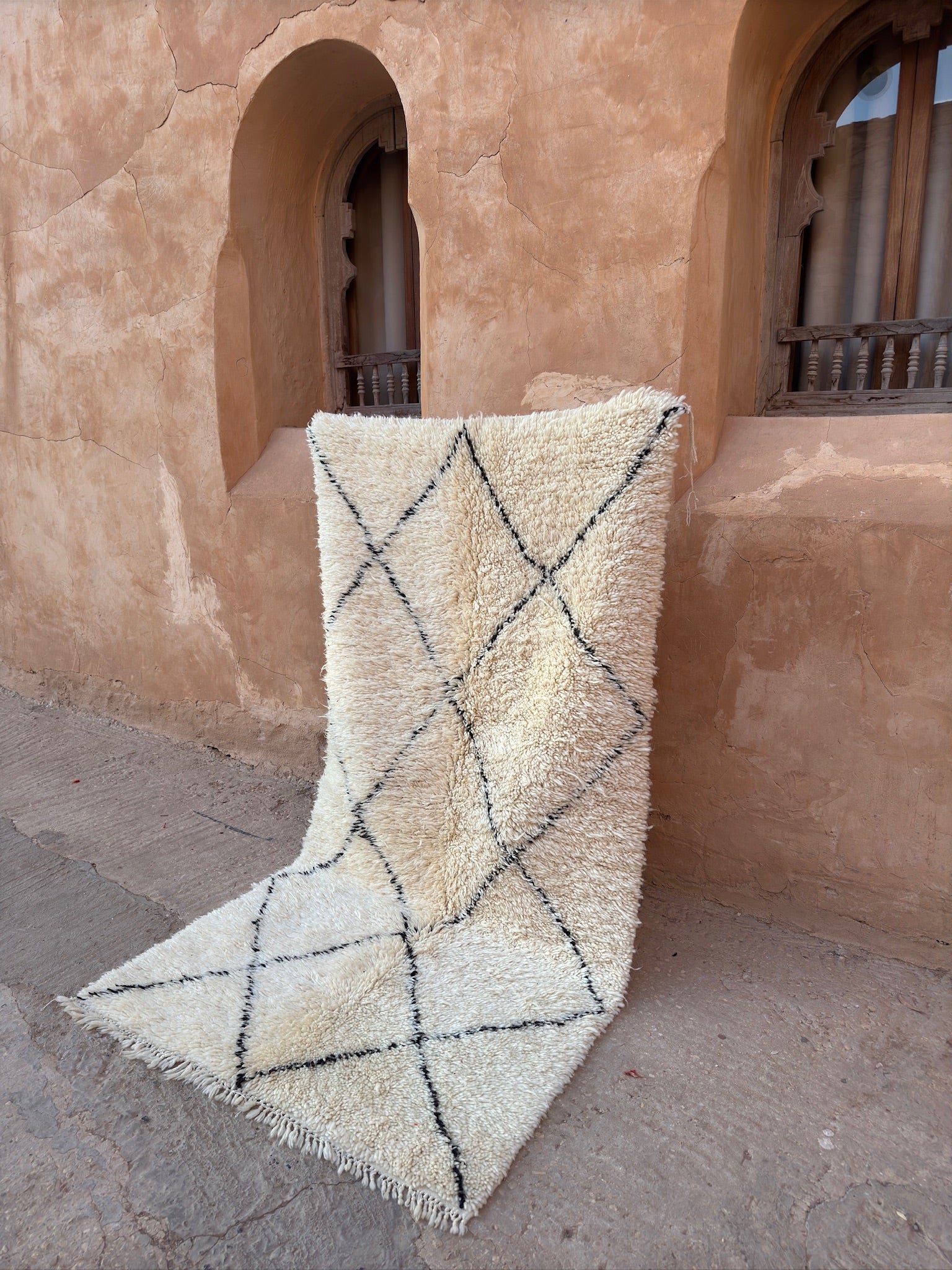 Beni Ouarain Moroccan Rug - Cream/Black - 212cm x 110cm - Rohi Threads