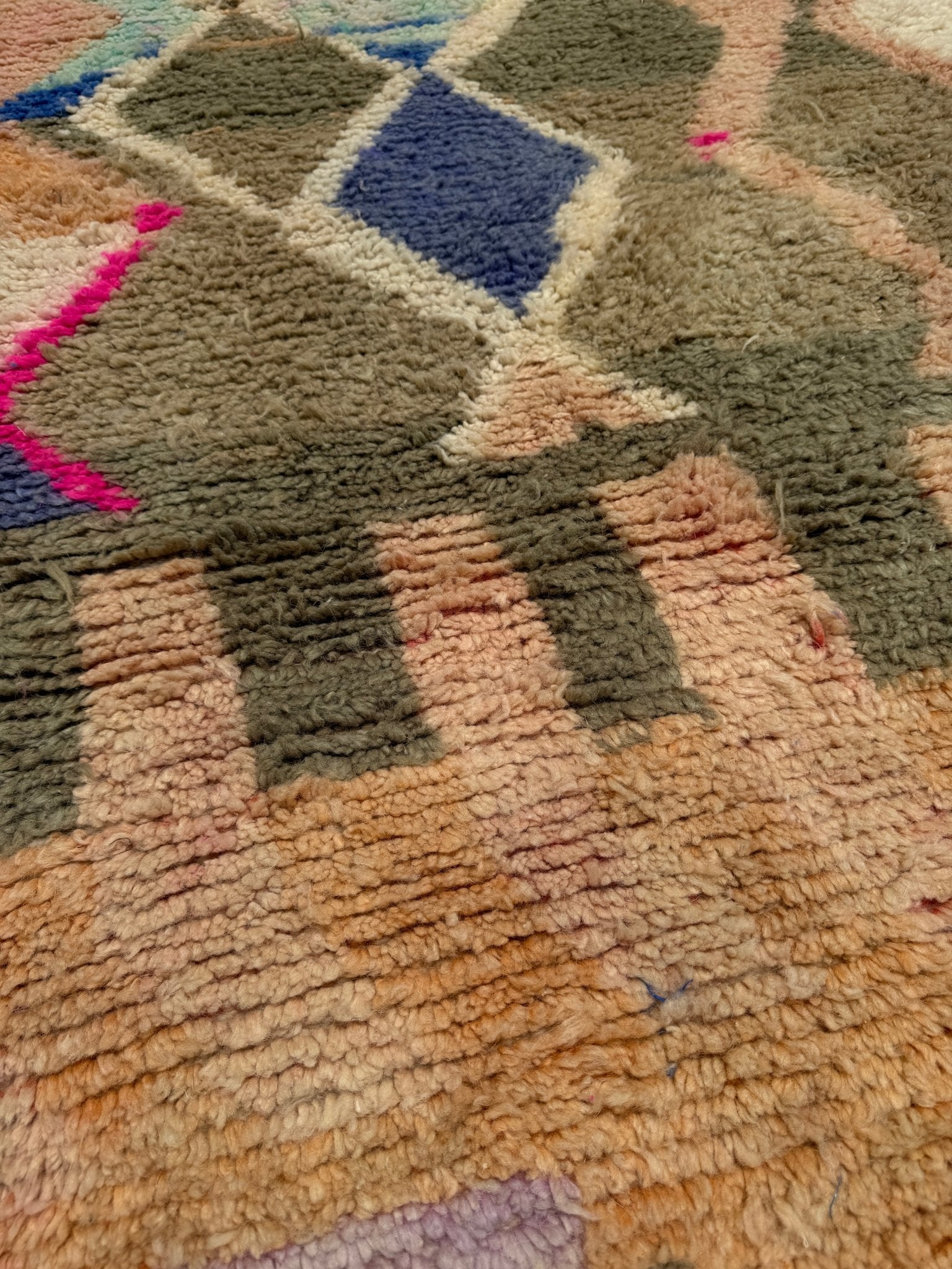 Boujaad Moroccan Rug - Sandy Beige/Pastel - 307cm x 212cm - Rohi Threads