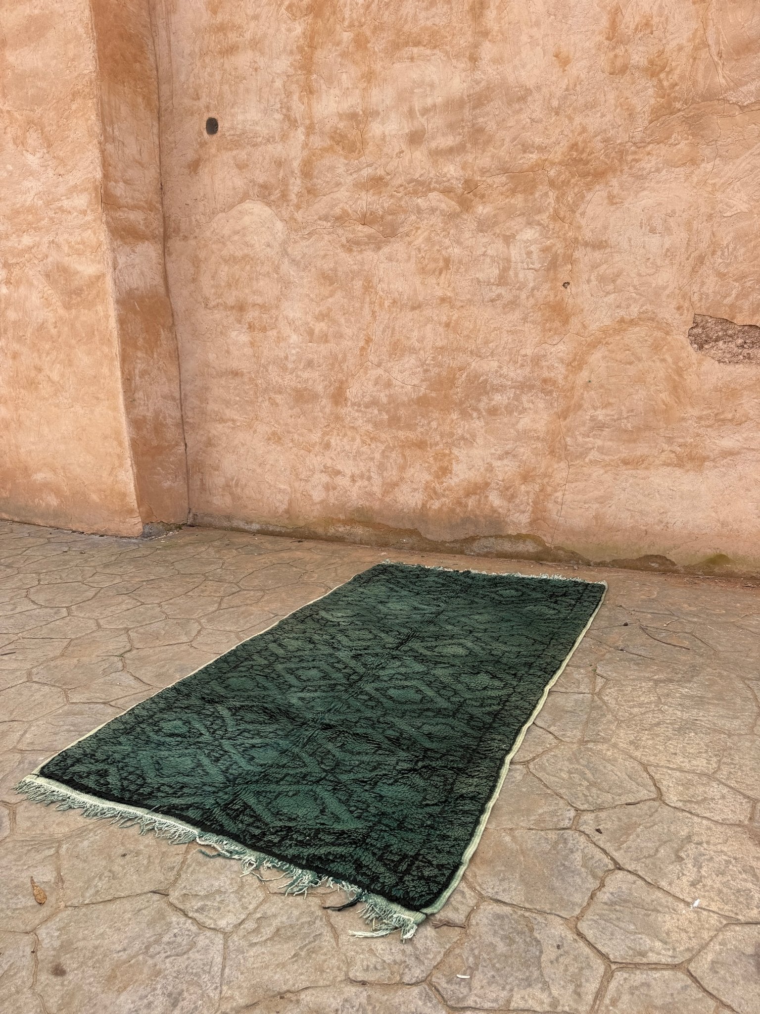 Vintage Morocan Boujaad Rug - 253cm x 137cm - Rohi Threads