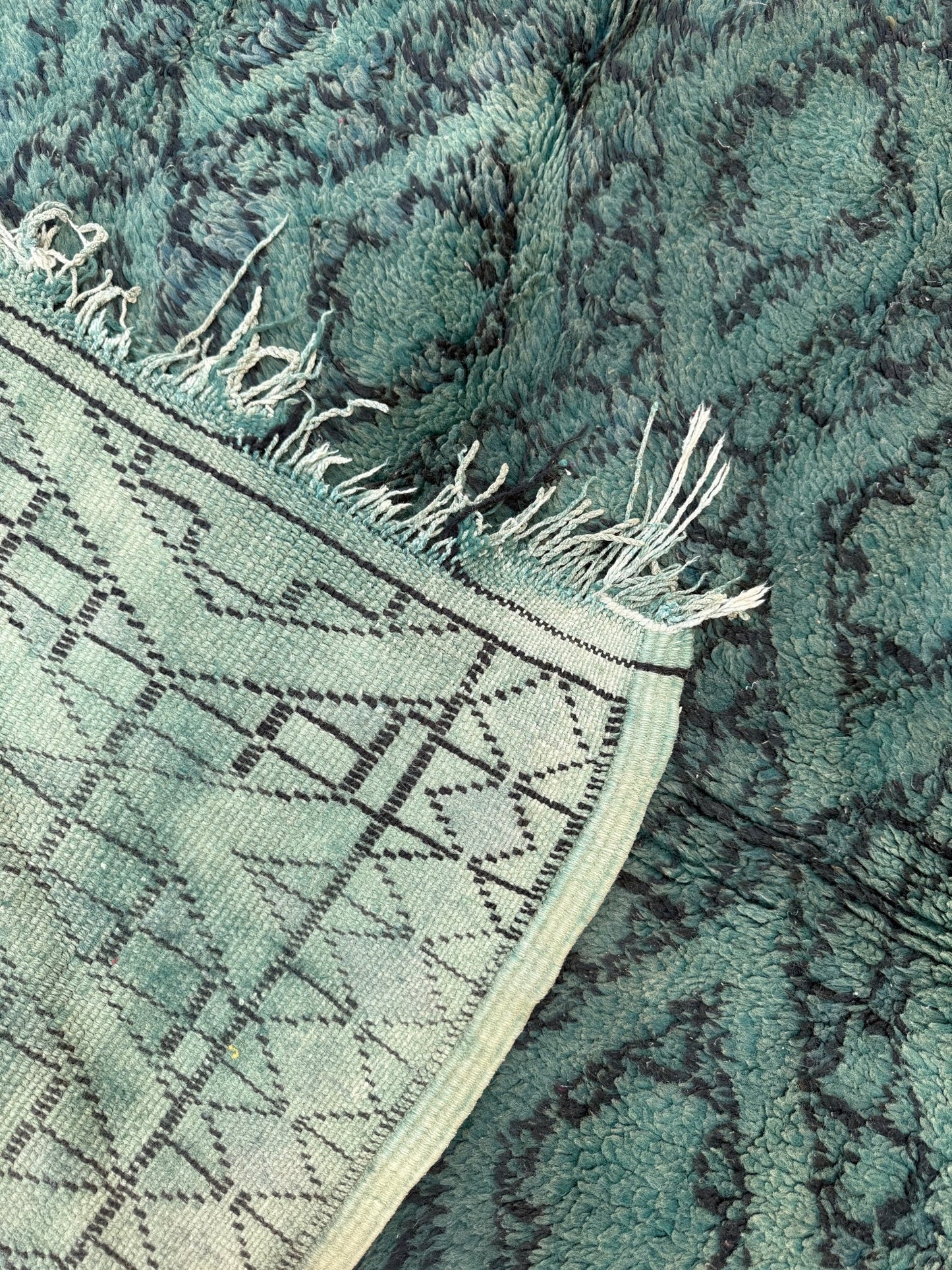 Vintage Morocan Boujaad Rug - 253cm x 137cm - Rohi Threads