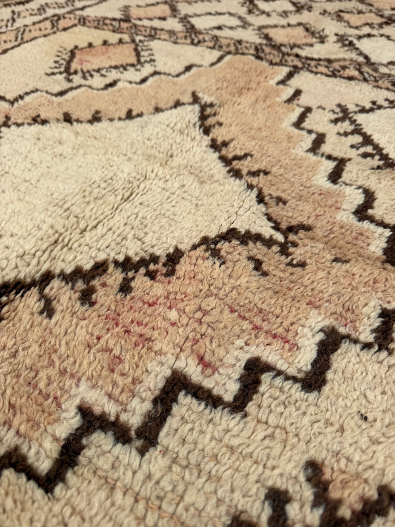 Vintage Morocan Taznakht Rug - 294cm x 167cm - Rohi Threads