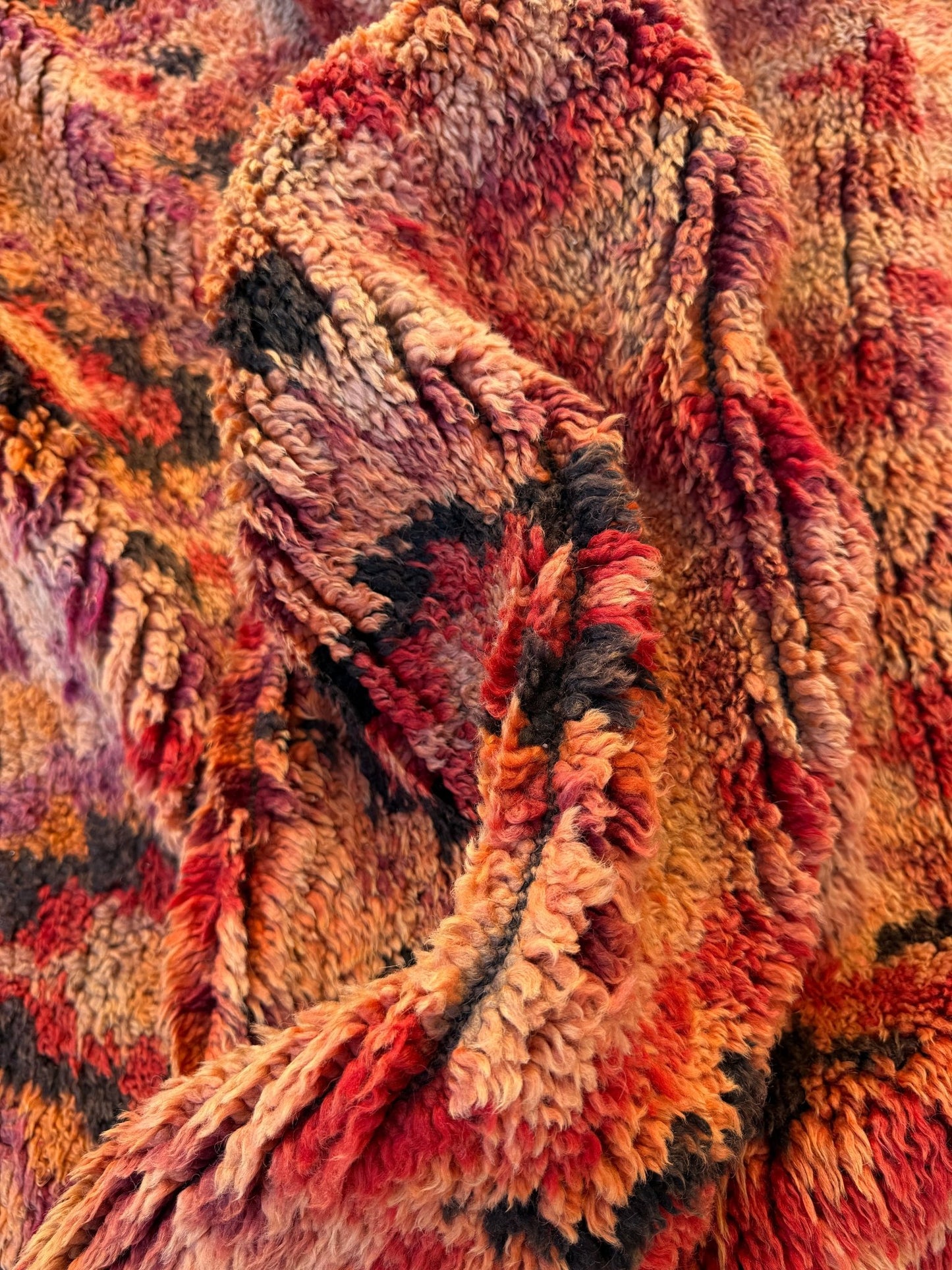 Vintage Moroccan Alajb Beni Mtir Rug - 330cm x 256cm - Rohi Threads