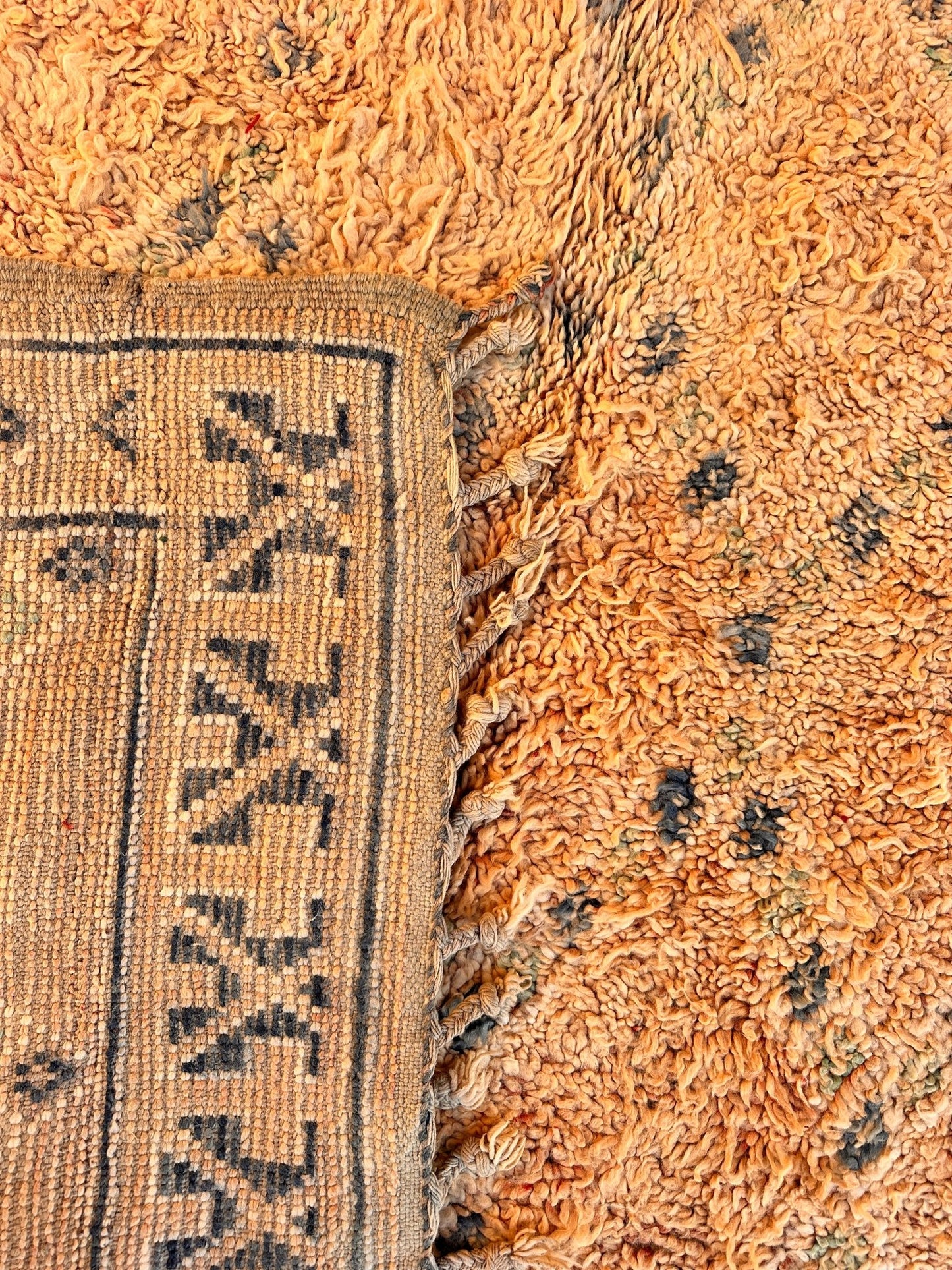 Vintage Moroccan Beni Mguild Rug - 244cm x 170cm - Rohi Threads