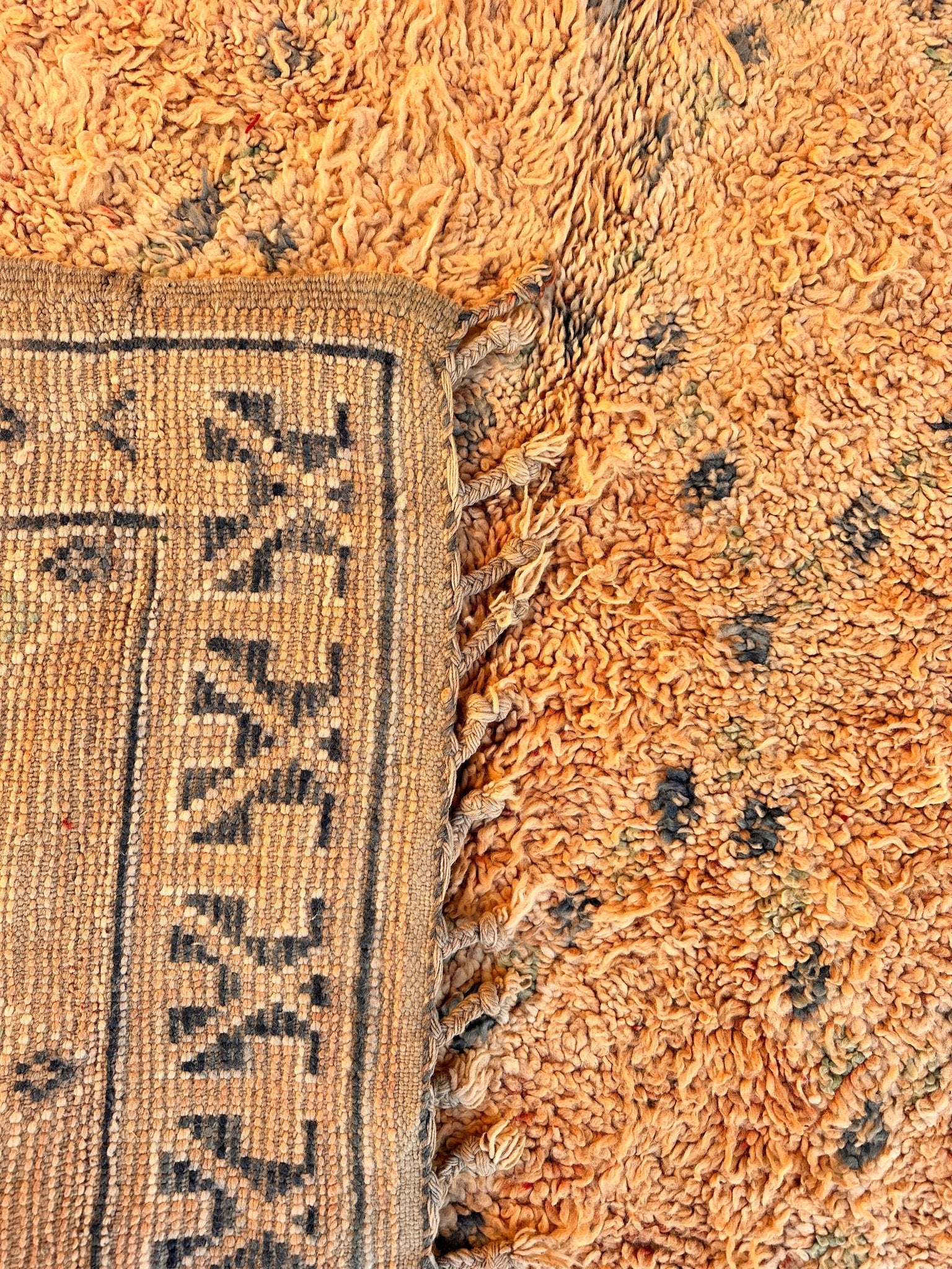 Vintage Moroccan Beni Mguild Rug - 244cm x 170cm - Rohi Threads