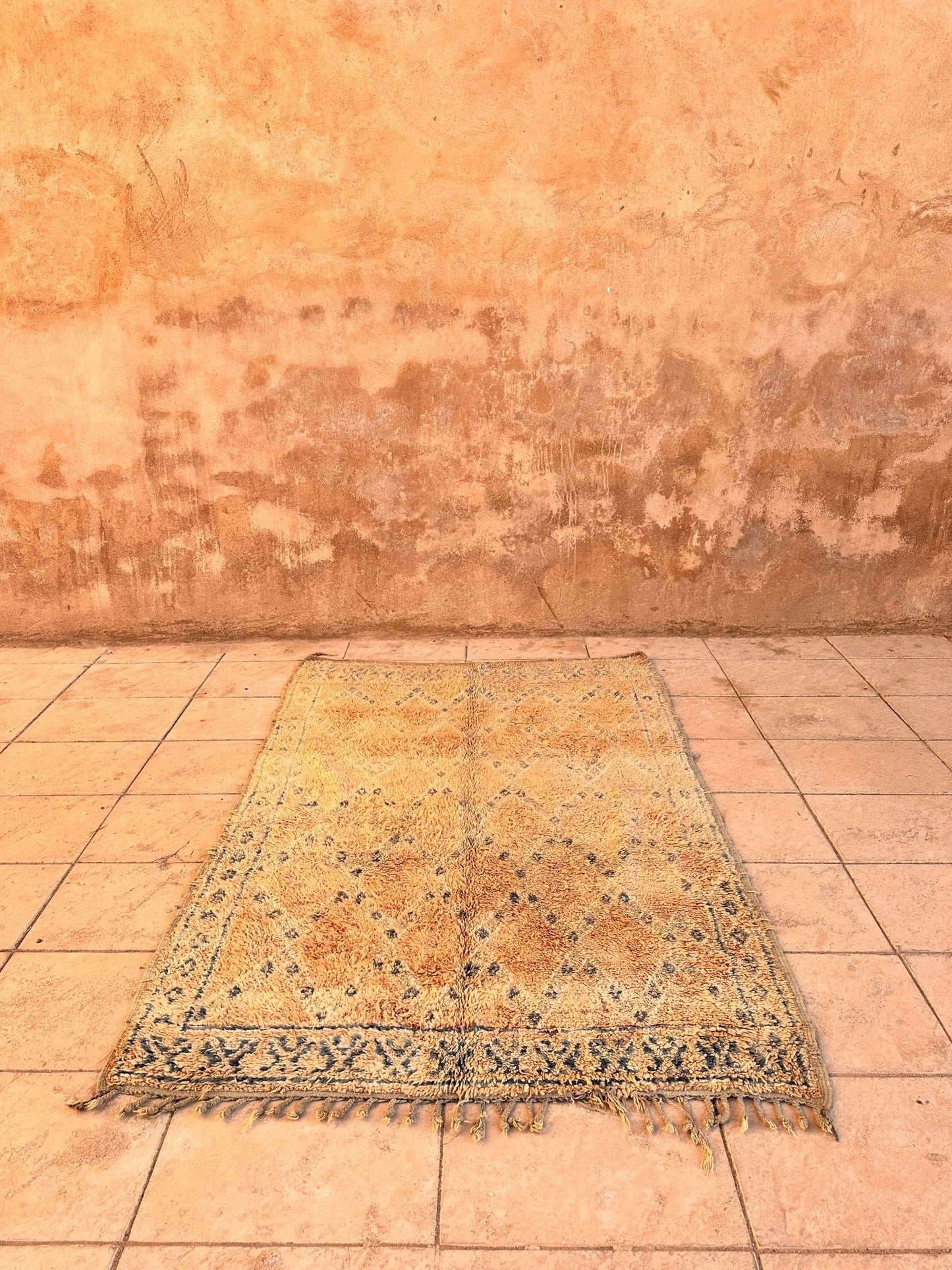 Vintage Moroccan Beni Mguild Rug - 244cm x 170cm - Rohi Threads