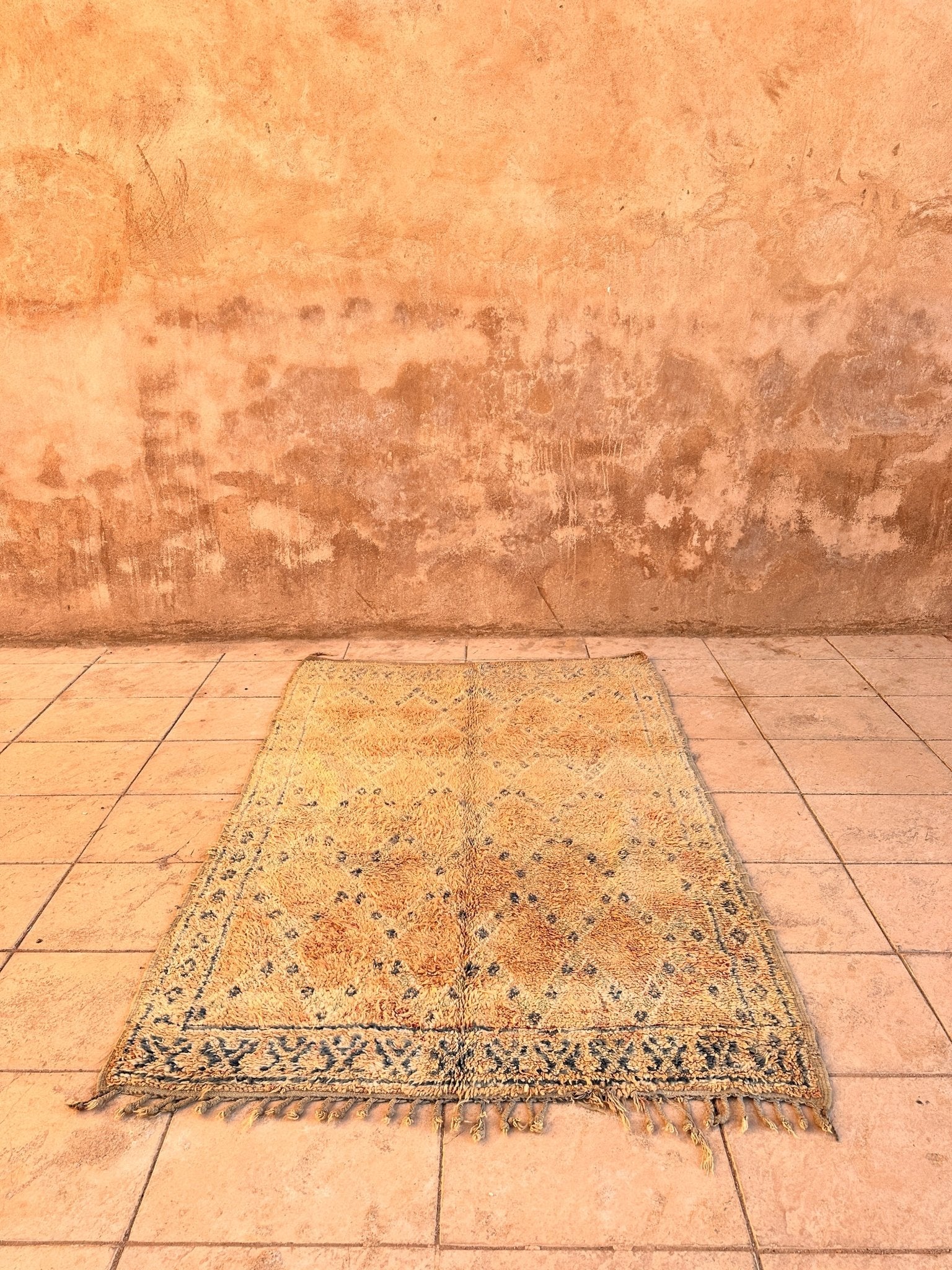 Vintage Moroccan Beni Mguild Rug - 244cm x 170cm - Rohi Threads