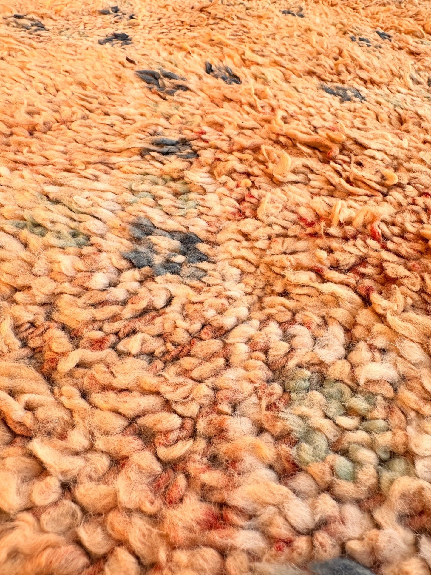 Vintage Moroccan Beni Mguild Rug - 244cm x 170cm - Rohi Threads