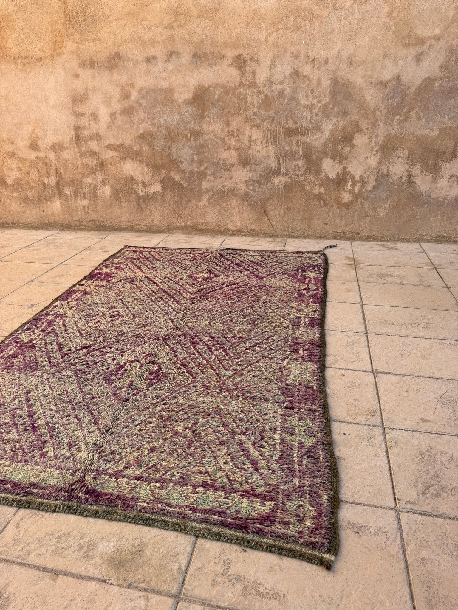 Vintage Moroccan Beni Mguild Rug - 286cm x 177cm - Rohi Threads