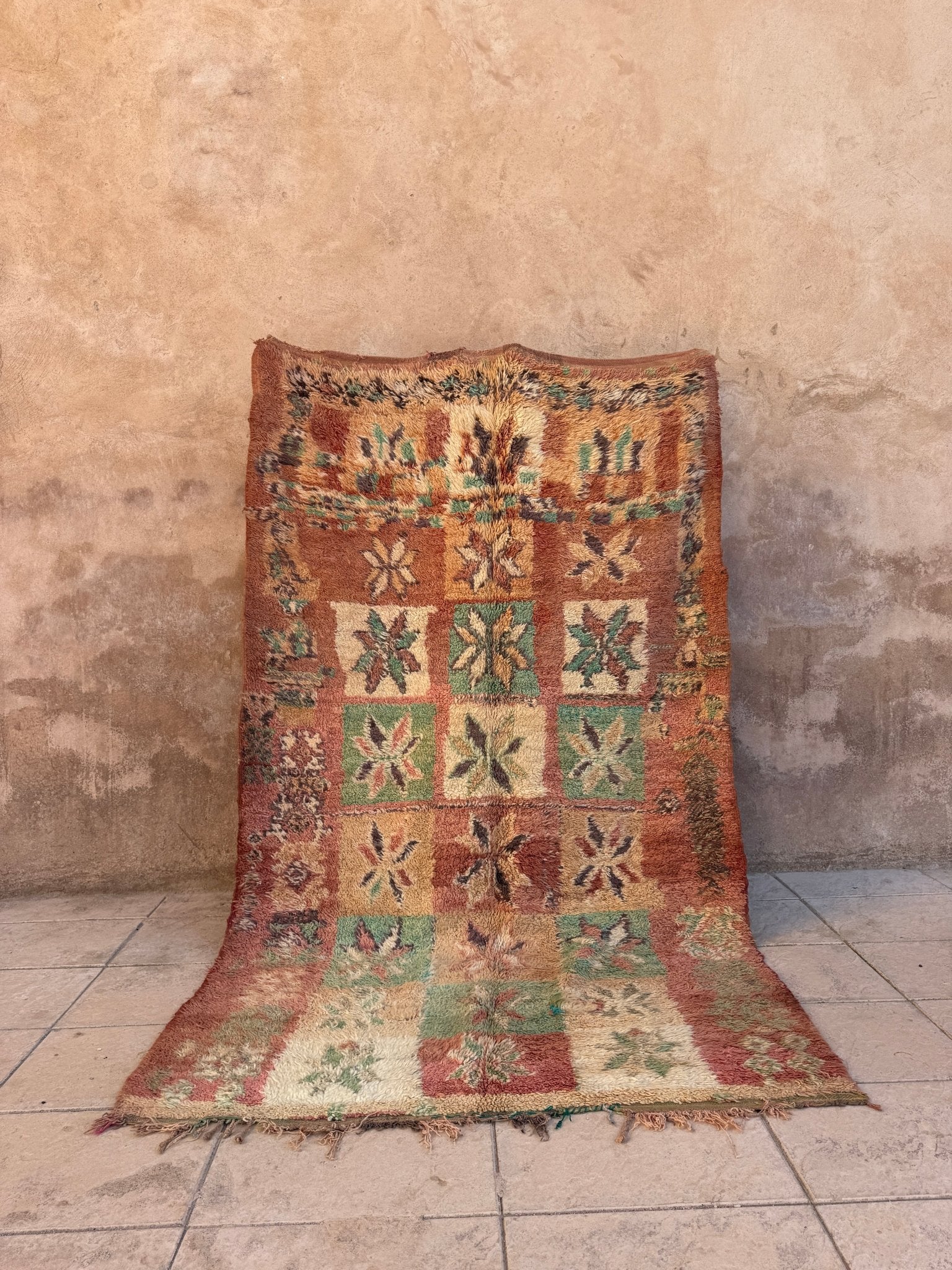 Vintage Moroccan Boujaad Rug - 290cm x 175cm - Rohi Threads