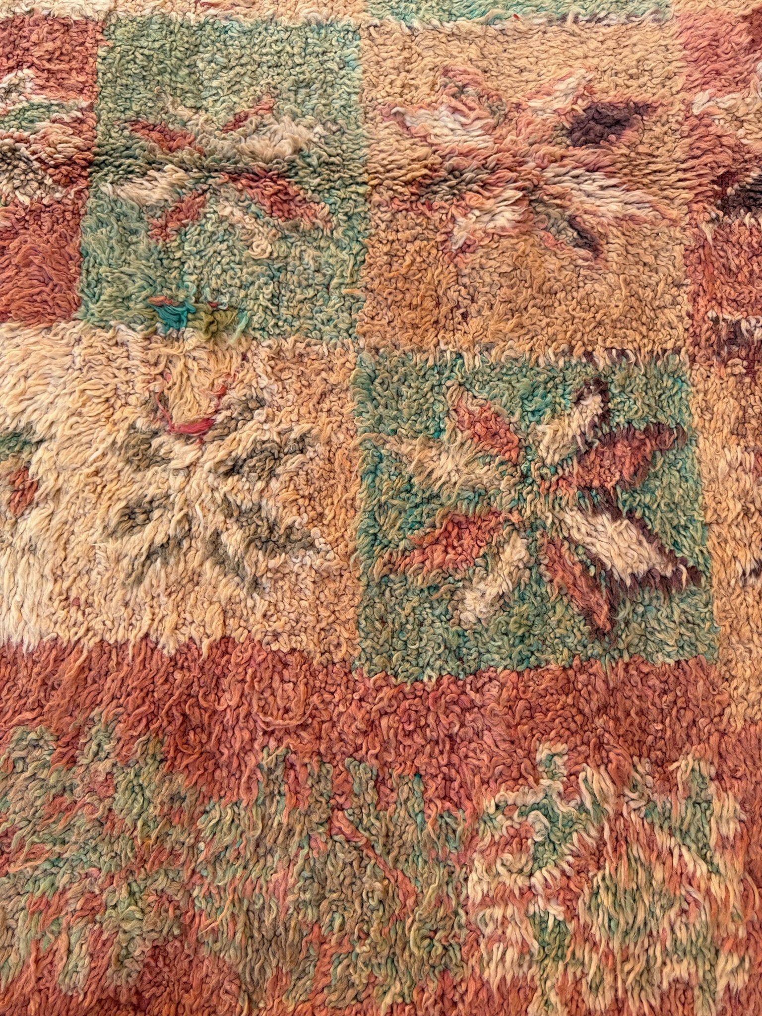 Vintage Moroccan Boujaad Rug - 290cm x 175cm - Rohi Threads