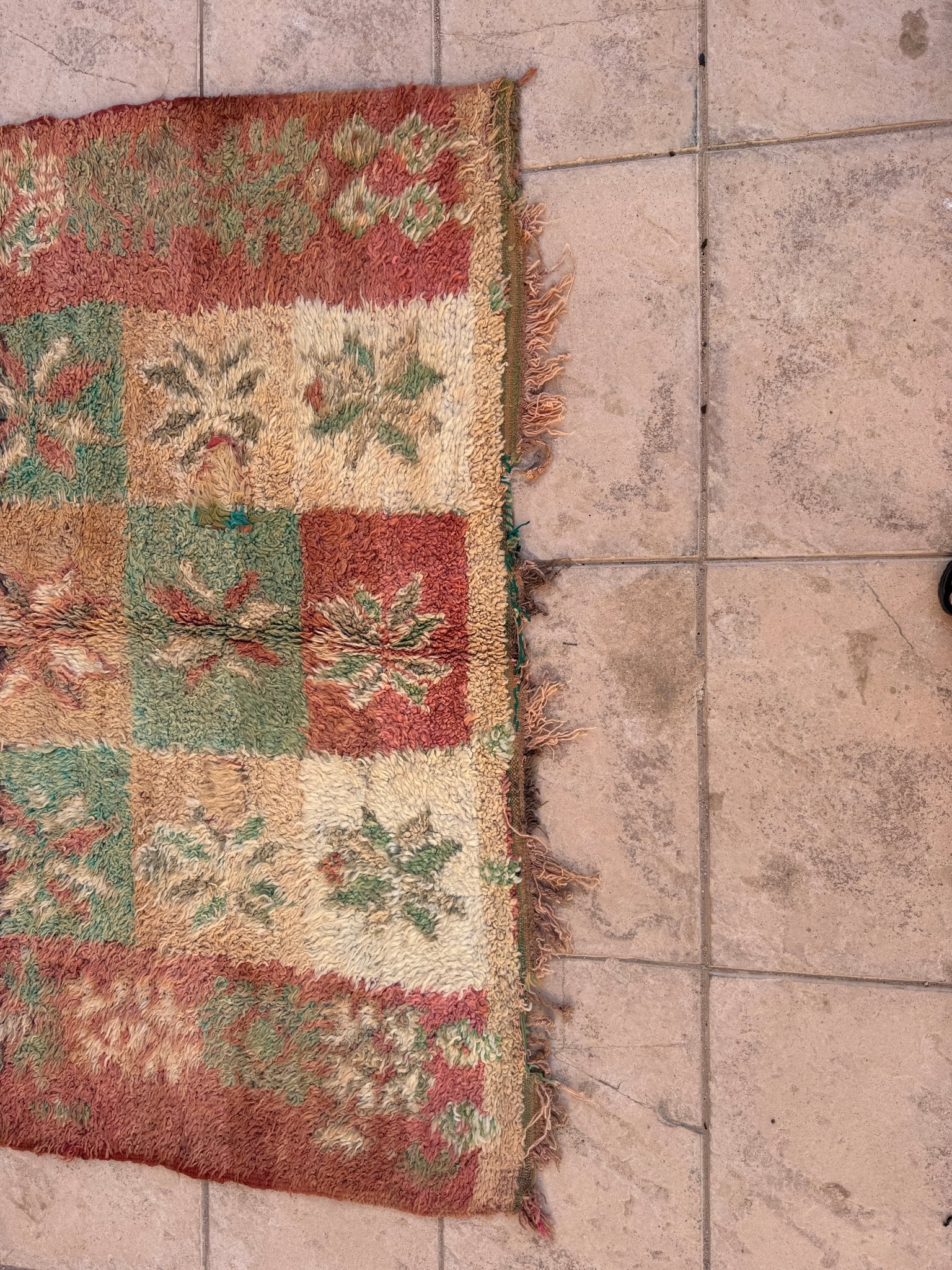 Vintage Moroccan Boujaad Rug - 290cm x 175cm - Rohi Threads