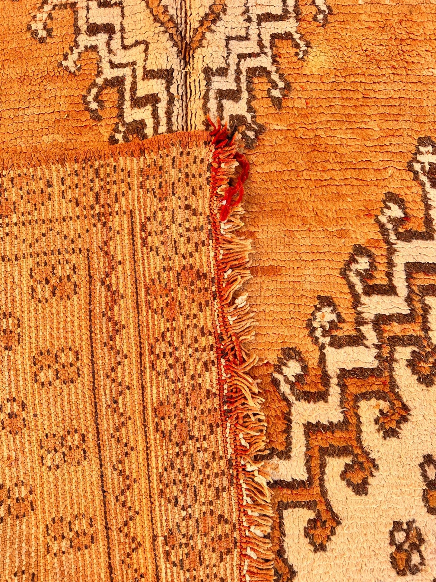 Vintage Moroccan Boujaad Rug - 294cm x 180cm - Rohi Threads