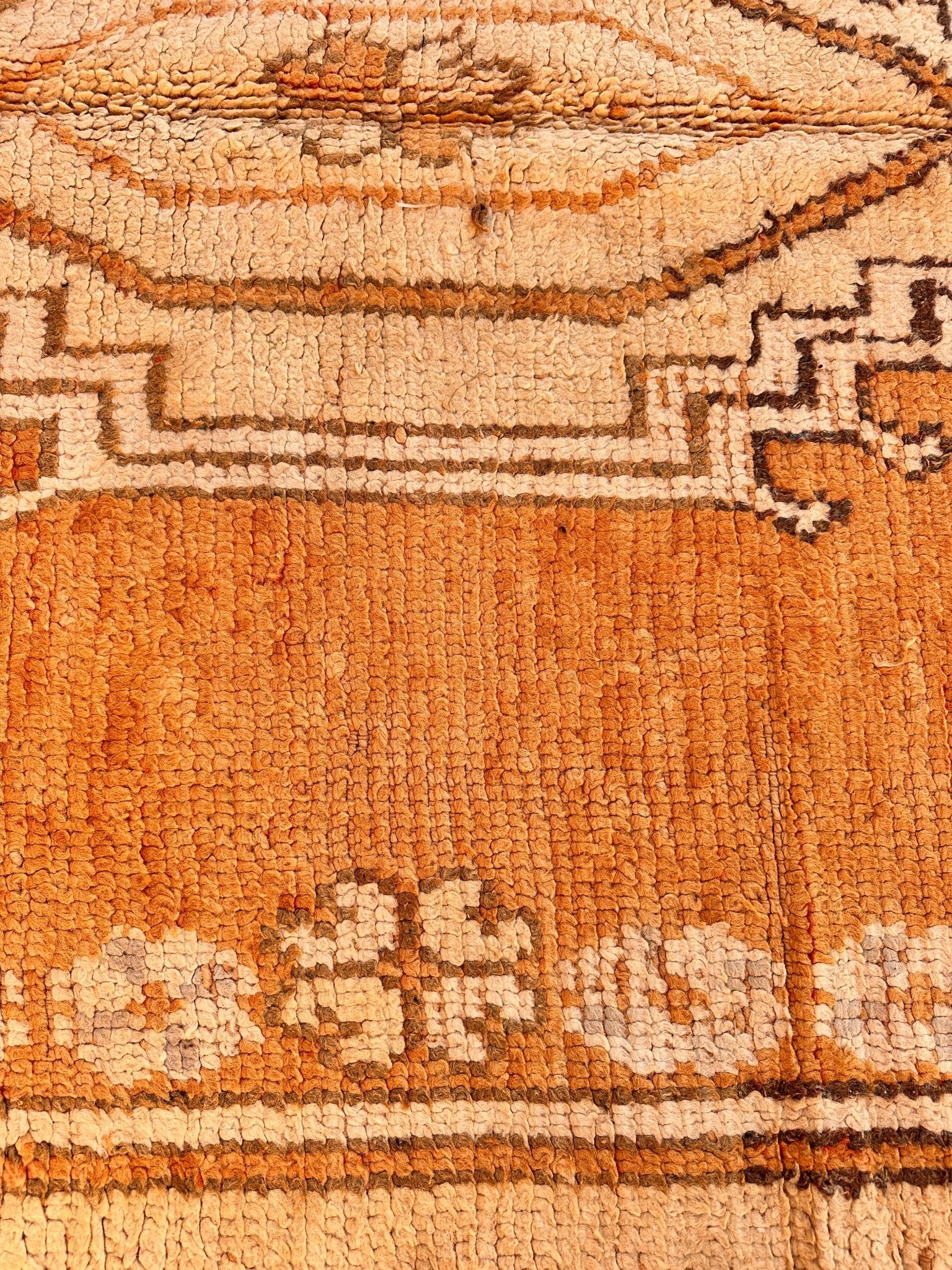 Vintage Moroccan Boujaad Rug - 294cm x 180cm - Rohi Threads