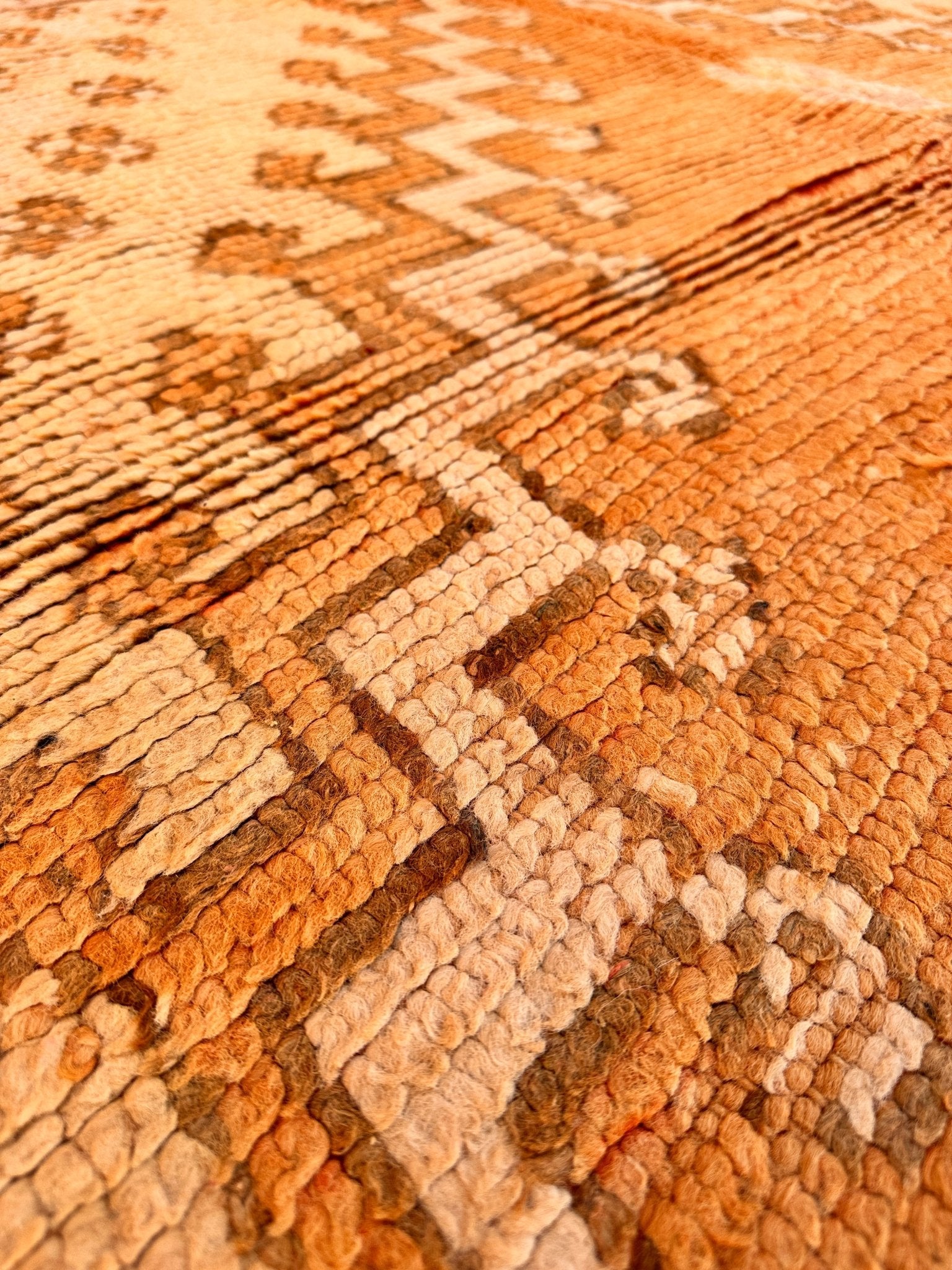 Vintage Moroccan Boujaad Rug - 294cm x 180cm - Rohi Threads