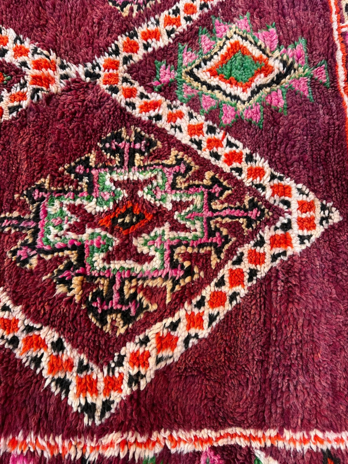 Vintage Moroccan Boujaad Rug - 315cm x 193cm - Rohi Threads