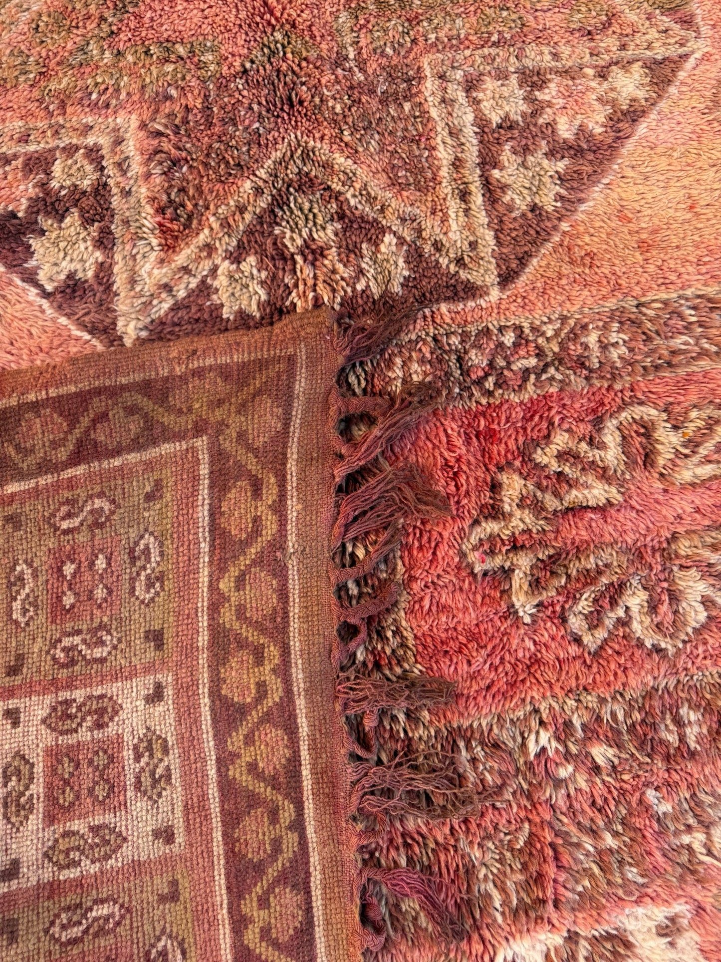 Vintage Moroccan Khnifra Rug - 293cm x 193cm - Rohi Threads