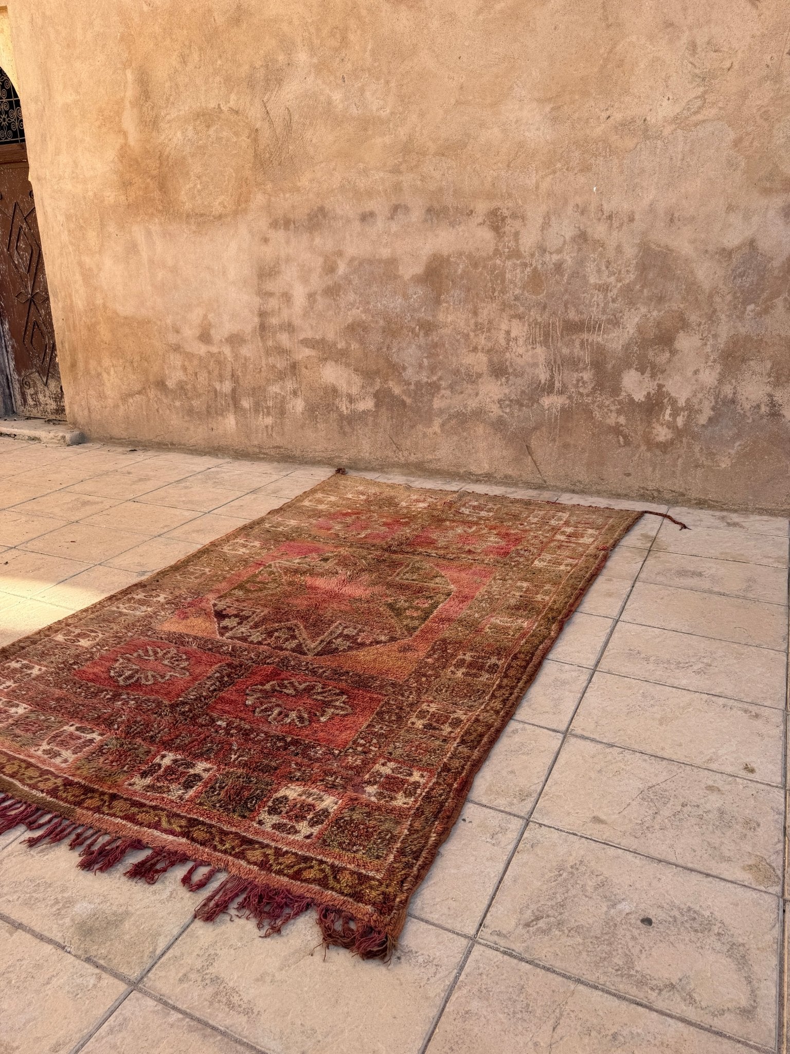 Vintage Moroccan Khnifra Rug - 293cm x 193cm - Rohi Threads