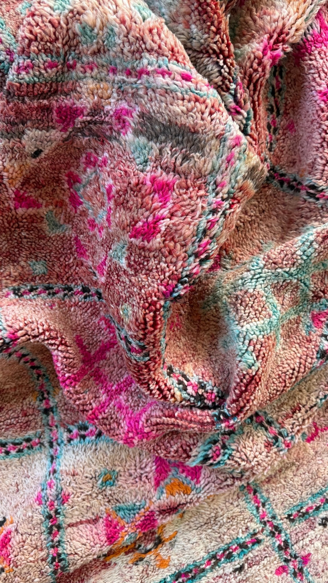 Vintage Moroccan Rug - 280cm x 164cm - Rohi Threads
