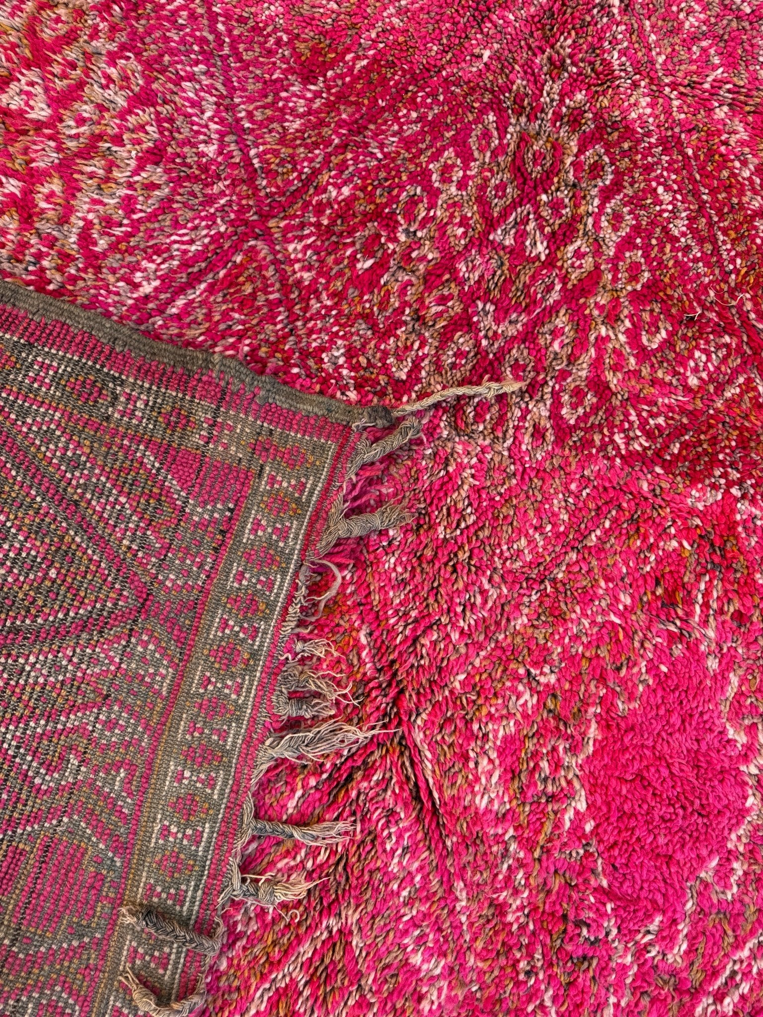 Vintage Moroccan Zayan Rug - 266cm x 205cm - Rohi Threads