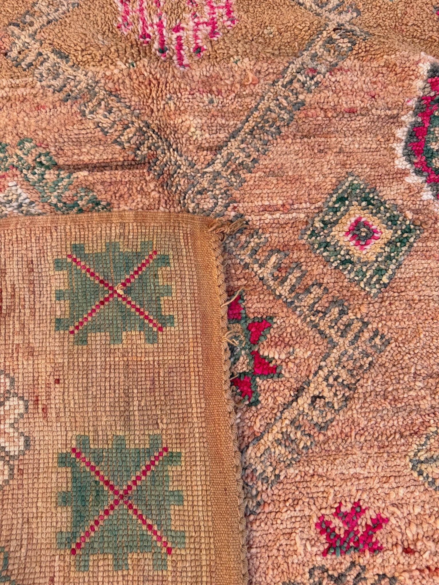Vintage Moroccan Zemmour Rug - 213cm x 166cm - Rohi Threads