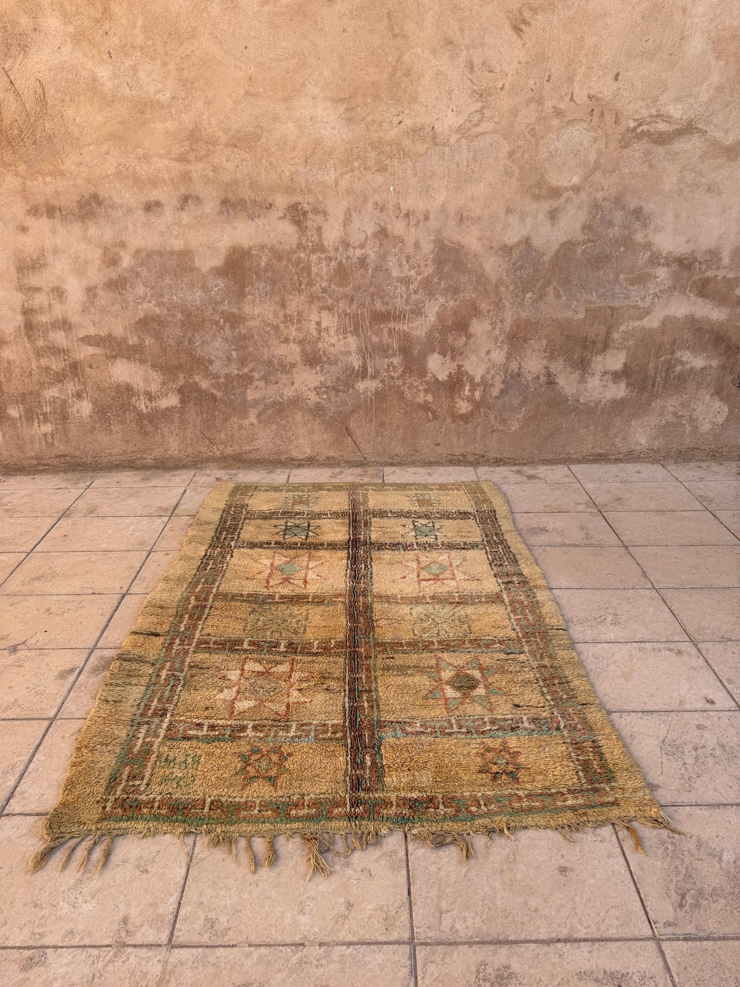 Vintage Moroccan Zemour Rug - 247cm x 174cm - Rohi Threads