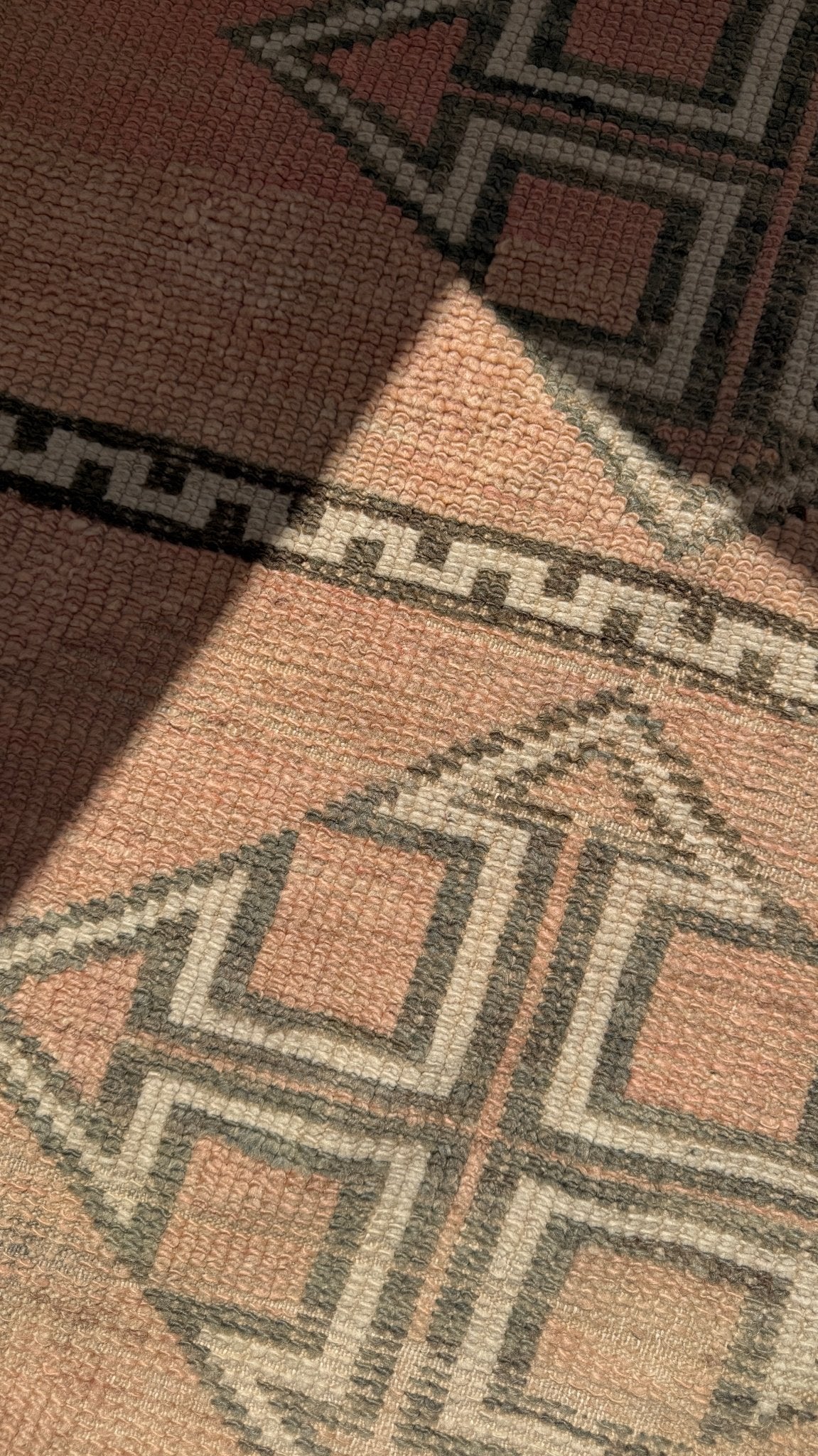 Zemmour Moroccan Vintage Rug - Pink/Grey - 168cm x 122cm - Rohi Threads